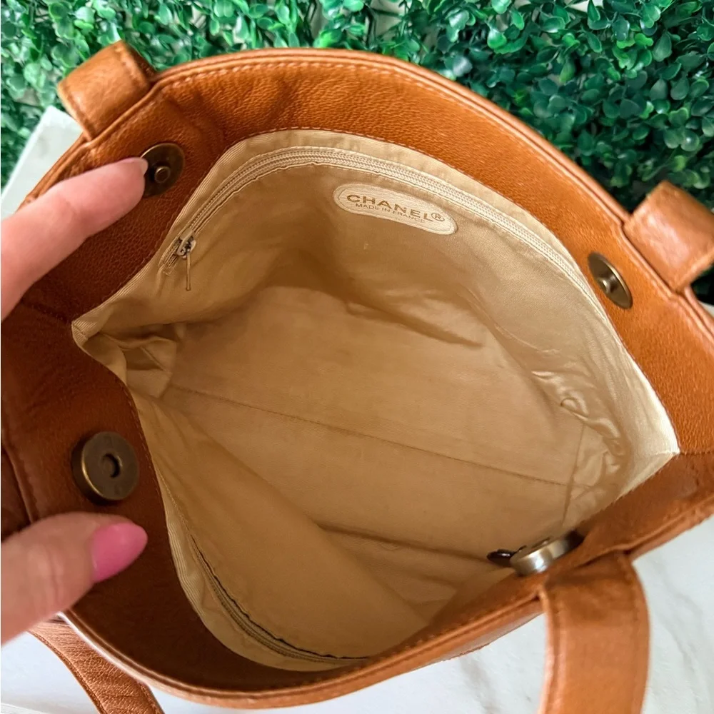 Chanel Caviar Brown Leather Small Tote Shoulder Bag with COA and Black Card